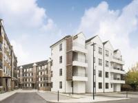 Two bedroom flat to rent, Chiswick High Road, W4