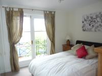 Two bedroom flat for rent Brompton Park Crescent