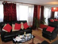 Four bedroom flat for sale, Bolton Court, Francis Chichester Way, Battersea, SW11 5HT